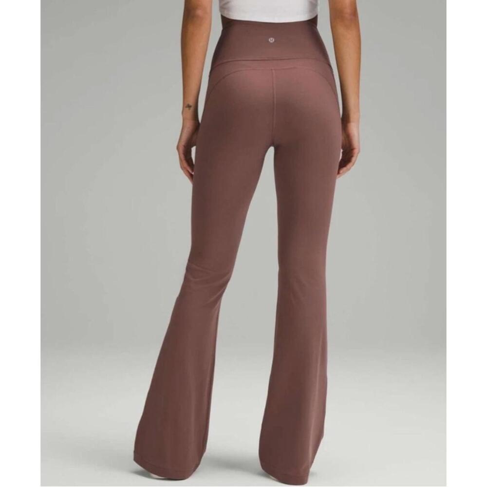 EUC Lululemon Groove Super-High-Rise Flared Pant *Nulu Dark Oxide Size 10 - Picture 3 of 9